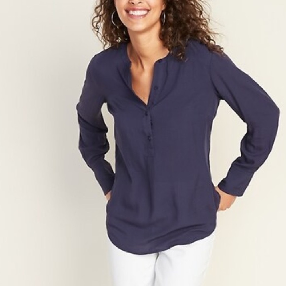 Old Navy Deep Blue Garment - Picture 2 of 8